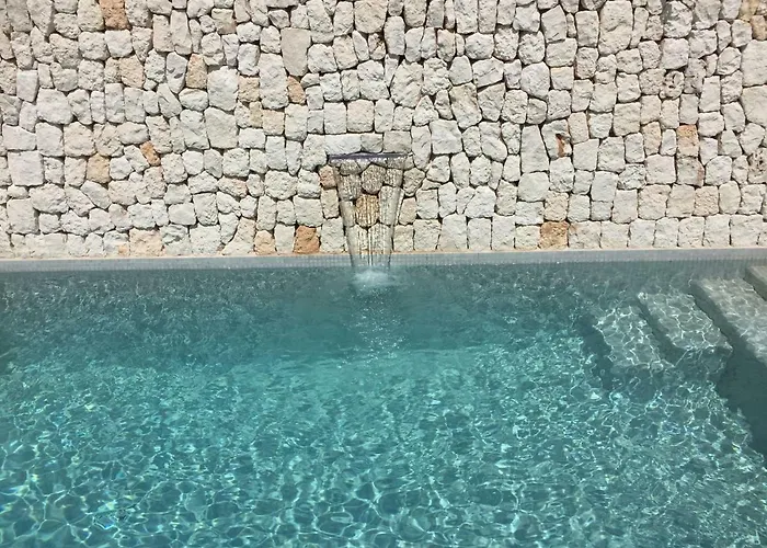 Cas Conco Nyaraló *